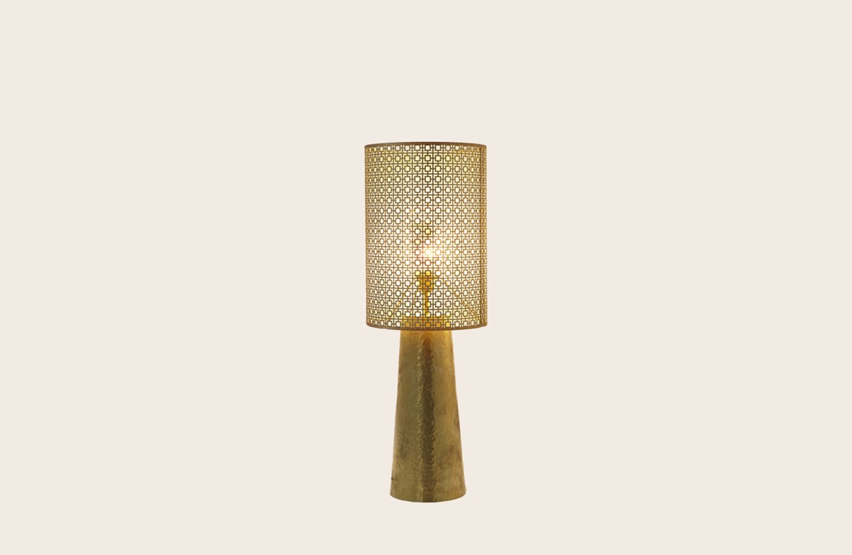 HAMMERED TABLE LAMP